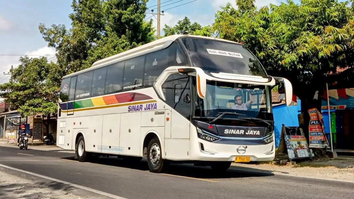Warung Kopi di Jalan Ir Juanda: Saingan Rival Saat Citimall Datang